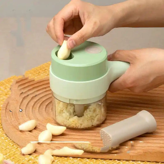 Wireless Electric Garlic Masher – Compact Rechargeable Mini Food Chopper for Kitchen Use
